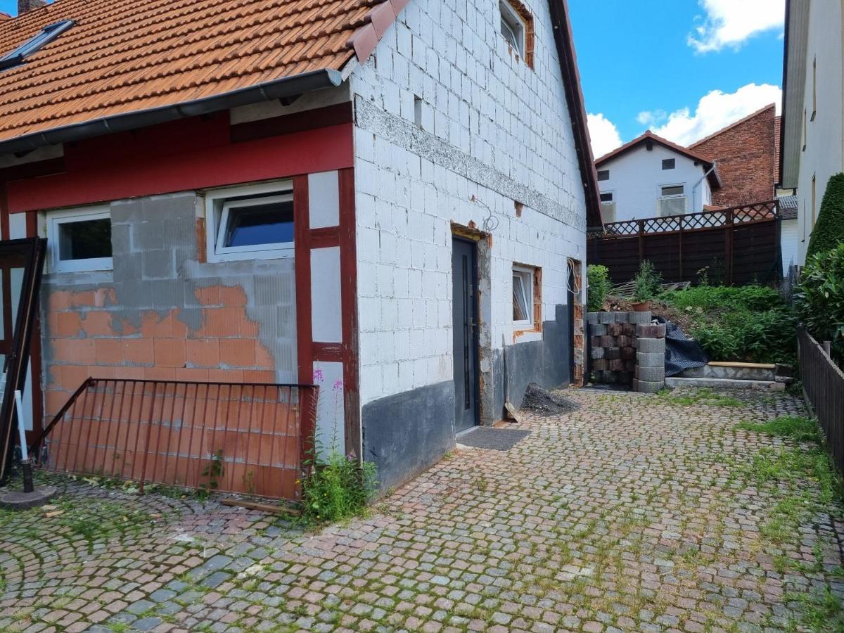 Ferienwohnung/Monteurwohnung Alte Garage Ahnatal 외부 사진
